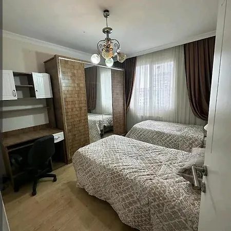 انيقة مطلة على البحر * Istanbul